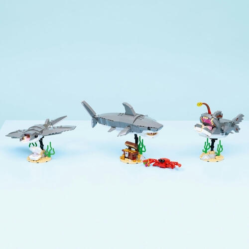 LEGO樂高創意系列 凶猛鯊魚和尋寶箱 31381