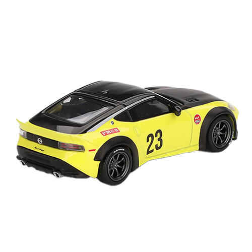 MINI GT Nissan Z Lbnation Works Ikazuchi Yellow