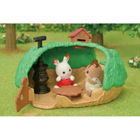 Sylvanian Families Baby Hedgehog Hideout
