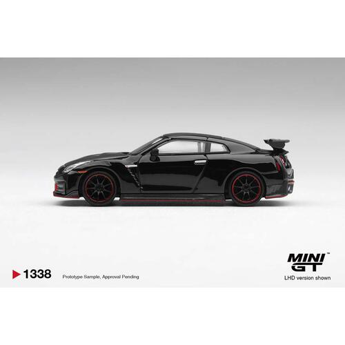 (Pre-order) Mini Gt Nissan Gt-R Nismo 2024 Black / Blister Packaging (Expected February 2027)