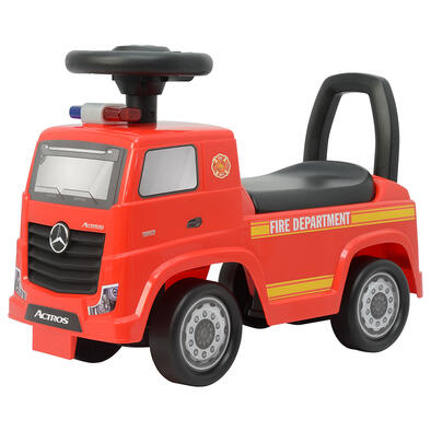 Chi Lok Bo Mercedes Fire Engine