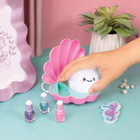 Make It Real Pearl Perfect Light-up Nail Dryer