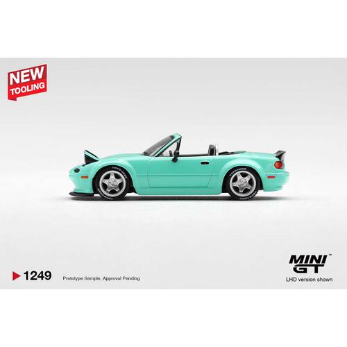 (Pre-order) MINI GT Mazda Mx-5 (Na) Pandem Mint Green Lhd / Blister Packaging (Expected August 2026)