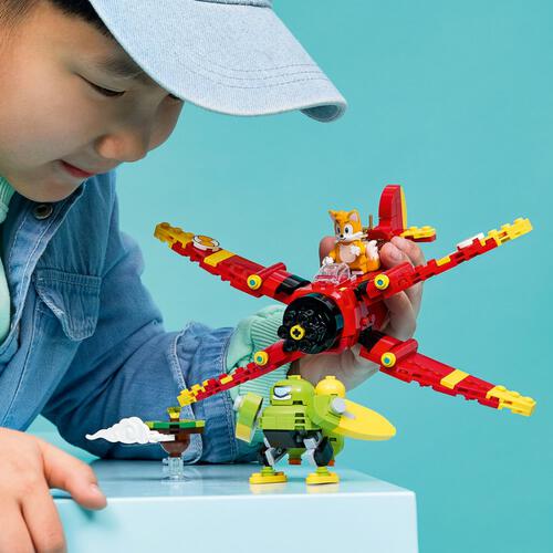 LEGO Sonic the Hedgehog Tails' Tornado-1 77119