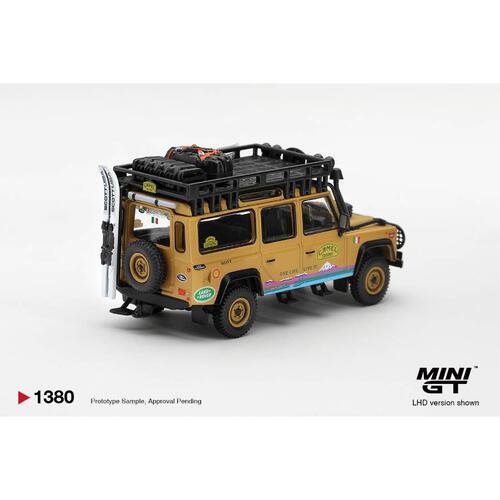 (網店預購) MINI GT Land Rover Defender 110 1998 Camel Trophy Tierra del Fuego CT.24 Italy / Blister Packaging (預計2027年3月發貨)