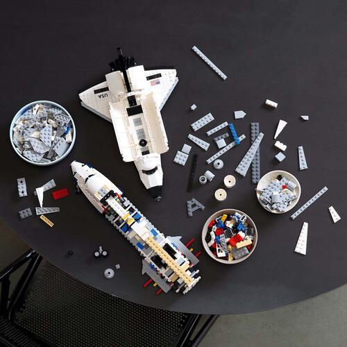 LEGO Icons Shuttle Carrier Aircraft 10360