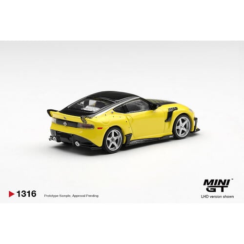 (網店預購) MINI GT Nissan Z VeilSide FFZ400 Ikazuchi Yellow/ Blister Packaging (預計2026年10月發貨)