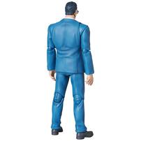 (Pre-order) Medicom Mafex Clark Kent (Batman: Hush Version) (Expect November 2026)