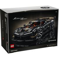 LEGO Technic Koenigsegg Sadair'S Spear Megacar