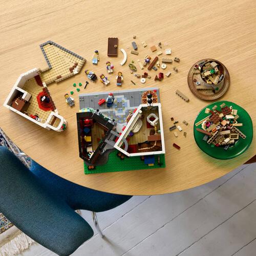 LEGO Icons 商店街 11371