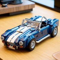 LEGO Icons Shelby Cobra 427 S/C 10357