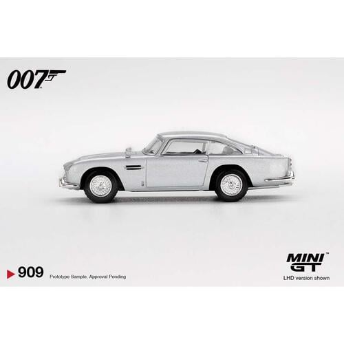 (網店預購) MINI GT Aston Martin DB5 &ldquo;Casino Royale&rdquo;/ English Blister Packaging (預計2026年7月發貨)