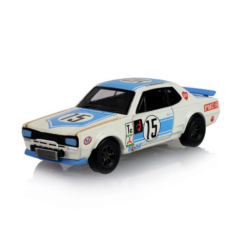 GreenLight 1972 Nissan Skyline with (50th Victory) Custom Wheels and Black Roll cage &ndash; White