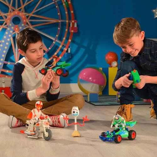 Toy Story反斗奇兵 巴斯光年1:24遙控越野車