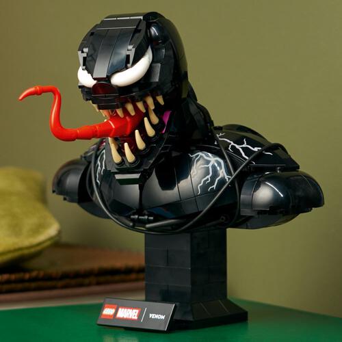 LEGO Marvel Venom Bust 76356
