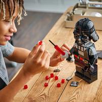 LEGO Star Wars Up-Scaled Darth Vader Minifigure