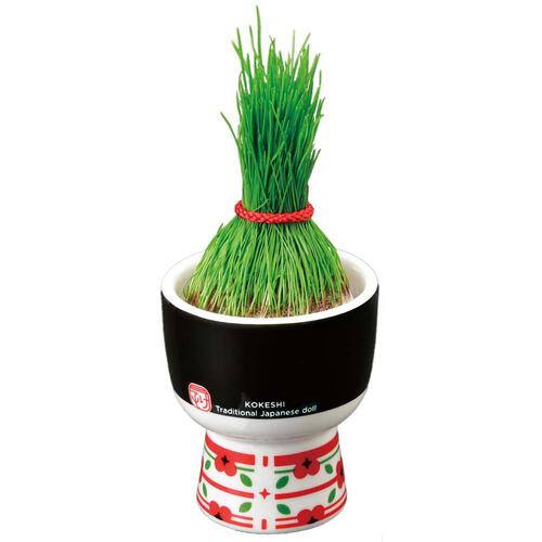 Seishin Kokeshi Grass - Bobbed