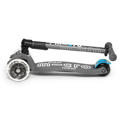 Scooter Sale Micro Mobility Maxi Deluxe Volcano LED PLEGABLE