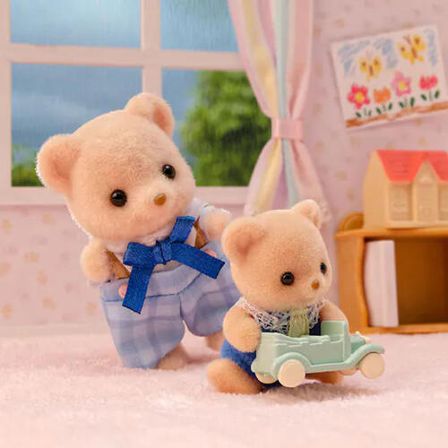 Sylvanian Families Biscuit Bear Family