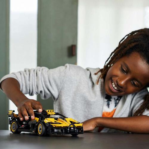 LEGO樂高機械組系列 Bugatti Bolide 42151