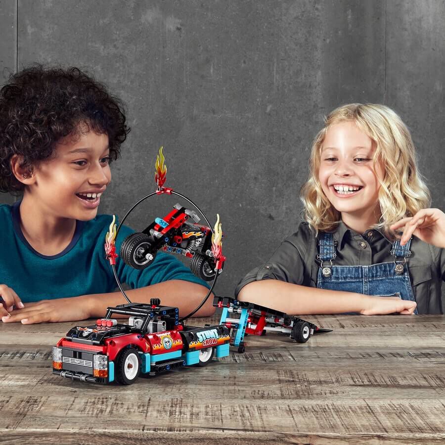 lego technic 42106