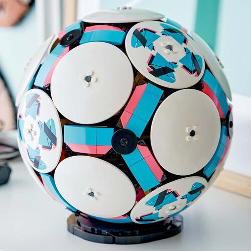 (網店預購) LEGO樂高 Editions Sports 足球 43019 (預計2026年5月發貨)