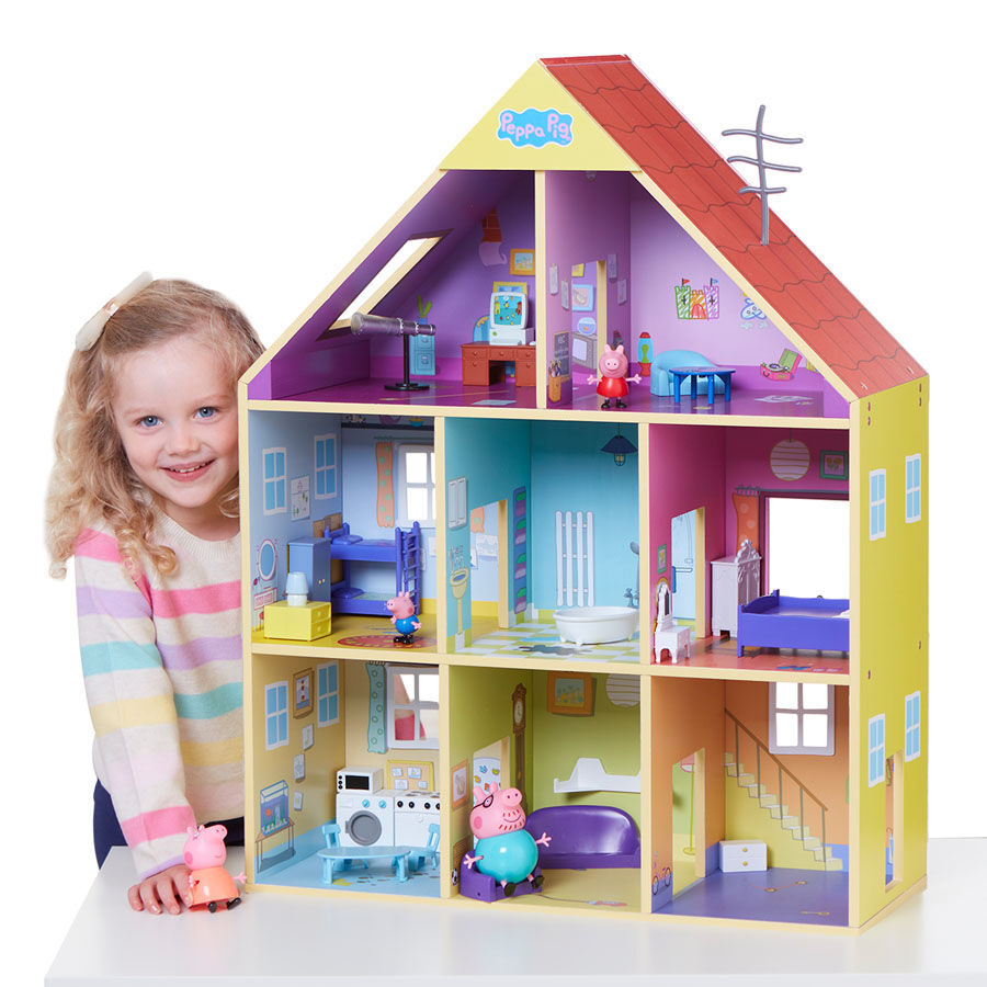 peppa pig deluxe wooden playhouse