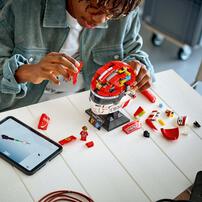 LEGO Editions Scuderia Ferrari HP Charles Leclerc Helm