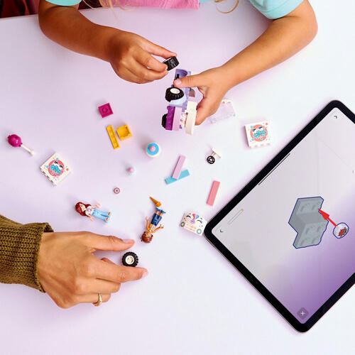 LEGO Friends Unicorn Cake Delivery Car 42675