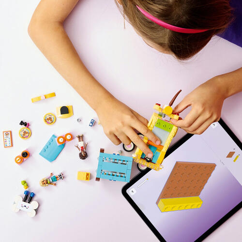 LEGO Friends Pet Accessories Van 42678