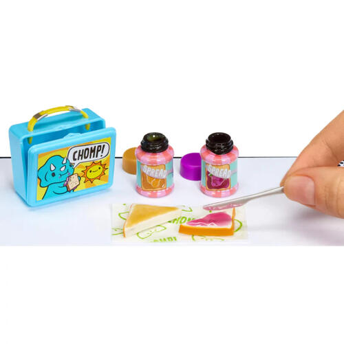 Mga's Miniverse Make It Mini Food Caf&eacute; Series 5 Blind Box - Assorted