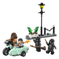 LEGO Harry Potter Hagrid & Harry's Privet Drive Escape 76459