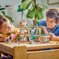LEGO Friends Heartlake City Shopping Mall 42604