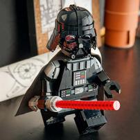 LEGO Star Wars Up-Scaled Darth Vader Minifigure