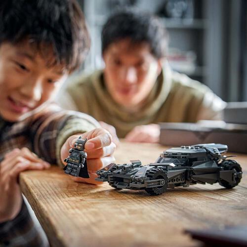 LEGO DC Super Heroes Batman v Superman Batmobile 76331