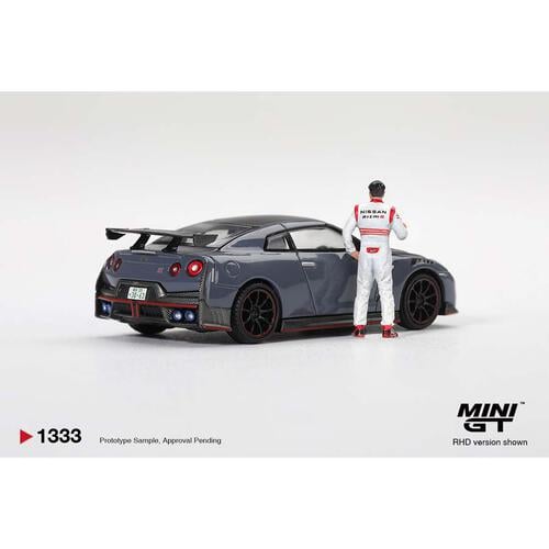 (Pre-Order) MINI GT Nissan GT-R Nismo 2024 Tsukuba Production Car Lap Record W/ Matsuda Figure Tsugio Matsuda Collection (Expected January 2027)