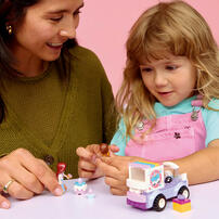 LEGO Friends Unicorn Cake Delivery Car 42675