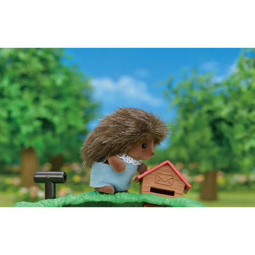 Sylvanian Families Baby Hedgehog Hideout