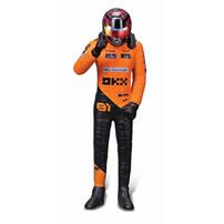 Bburago 1:24 Mclaren Mcl38 with Driver Figure #4/#81  - Assorted (1 Pc)
