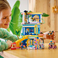 LEGO Friends Heartlake City Friends Club House 42689